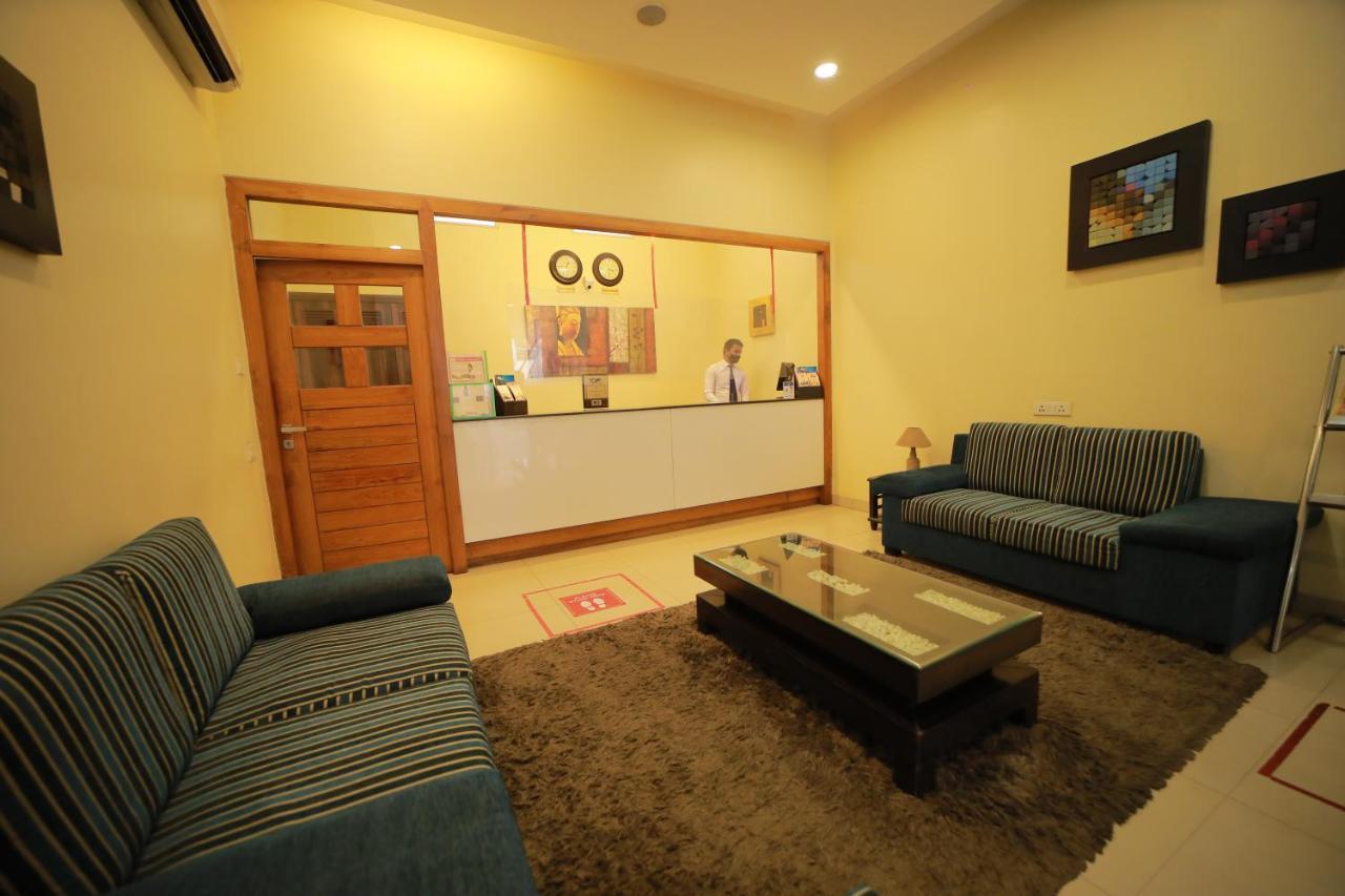 פאטנה Vijaya Tej Clarks Inn מראה חיצוני תמונה