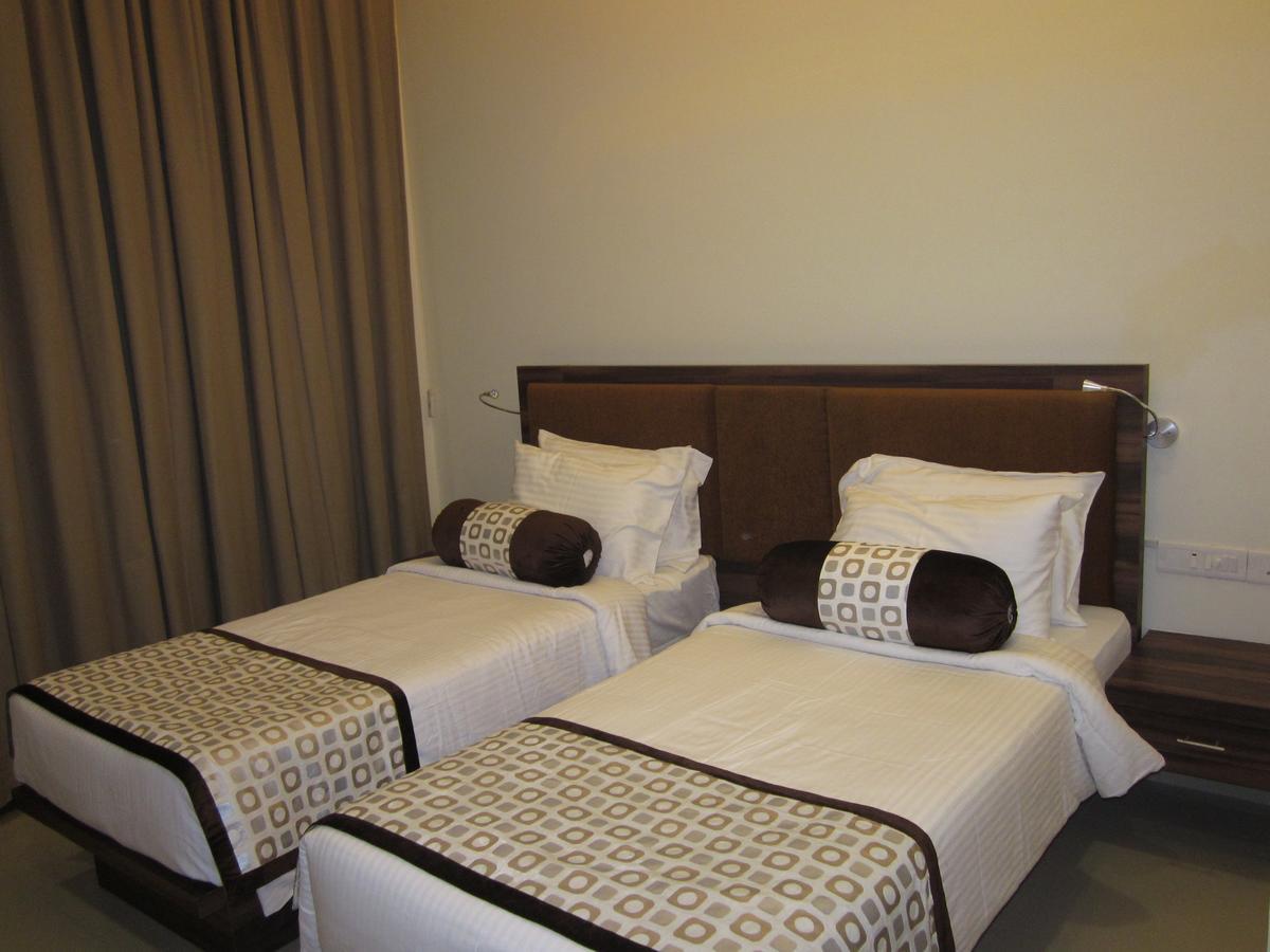 פאטנה Vijaya Tej Clarks Inn מראה חיצוני תמונה